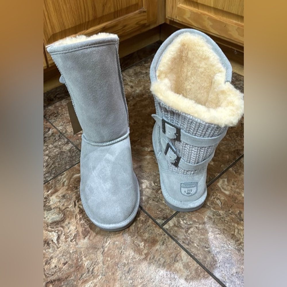 Brand new Bearpaw Boots!